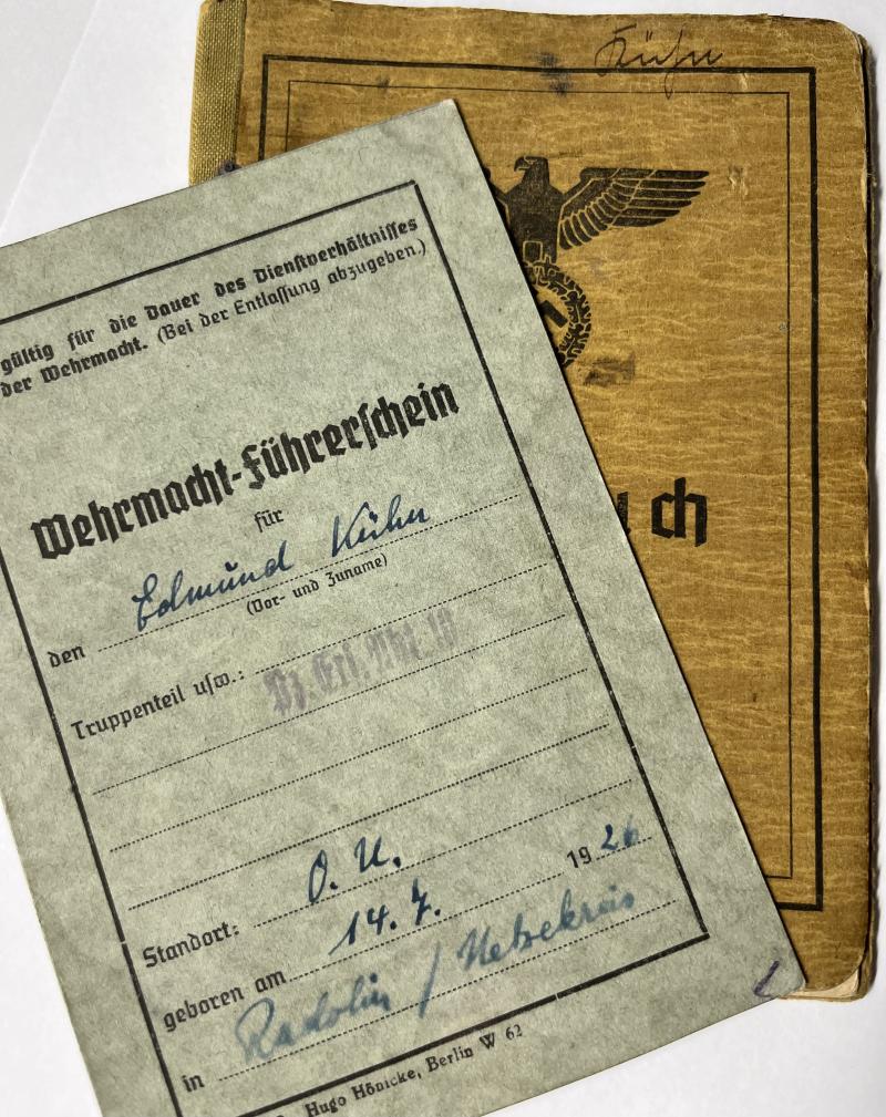 Soldbuch  WH (Heer) - Pz.Ers.u.Ausb.Abt.4 - Kühn