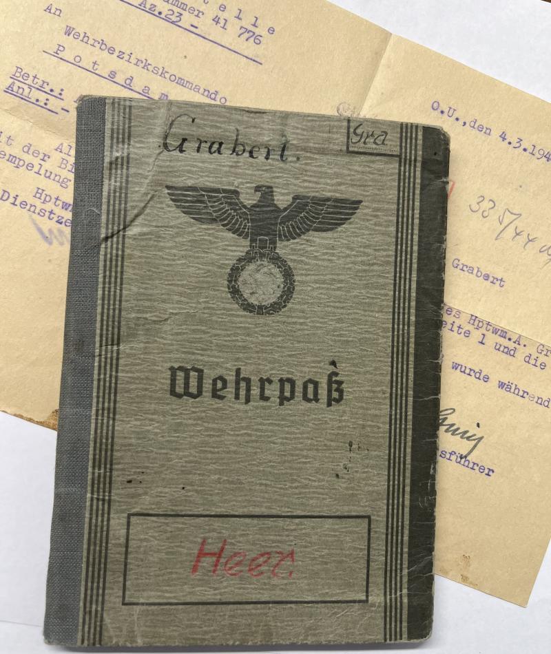 Wehrpass - WH (Heer) - Heeres-Küsten Art.Rgt.978 - Grabert