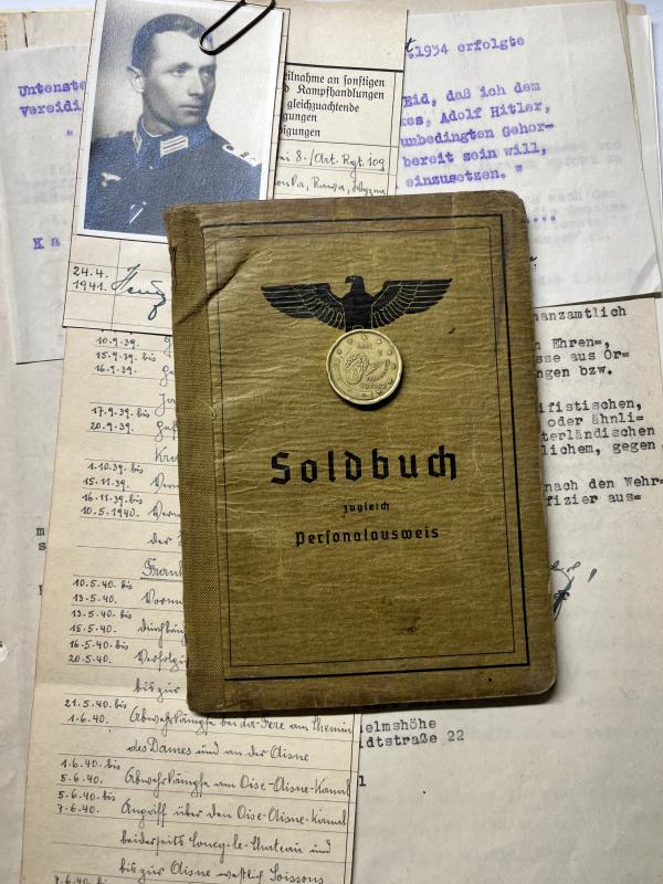 Soldbuch  WH (Heer) - Art.Rgt.109 / XXVIII Armeekorps  - Rudoph