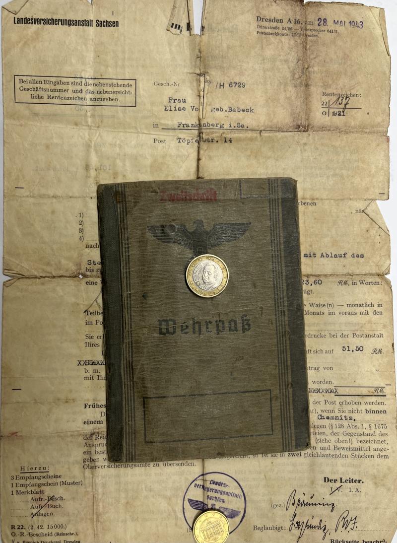 Wehrpass -  WH (Heer) - 294 inf.Div.(mot) - Vogl