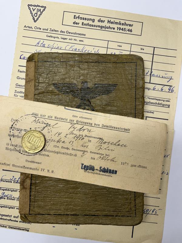 Soldbuch  WH (Heer) - 12.V.G.D.Div. - Vydra