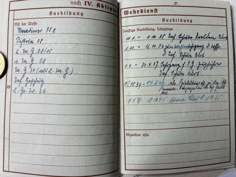 Wehrpass - WH (Heer) - 22.Inf.Div. - Waiblinger