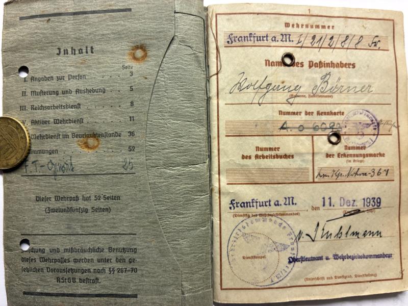 Wehrpass /citation grouping - 8.Lw.Felddiv./12.Lw.Felddiv. - Börner