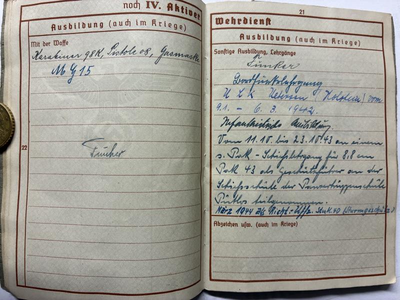 Wehrpass /citation grouping - 8.Lw.Felddiv./12.Lw.Felddiv. - Börner