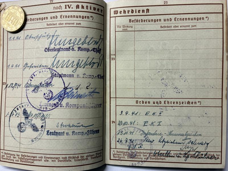 Wehrpass - WH (Heer) - 126.Inf.Div. - Klocke